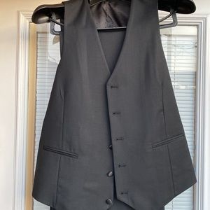 Alberto Nardoni Red Tuxedo And Black Lapel Vested Suit With Black Vest & Pants + Jacket